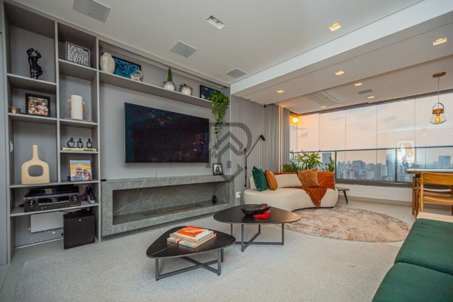 Imagem Apartamento com 2 Quartos à Venda, 131 m² em Brooklin - São Paulo
