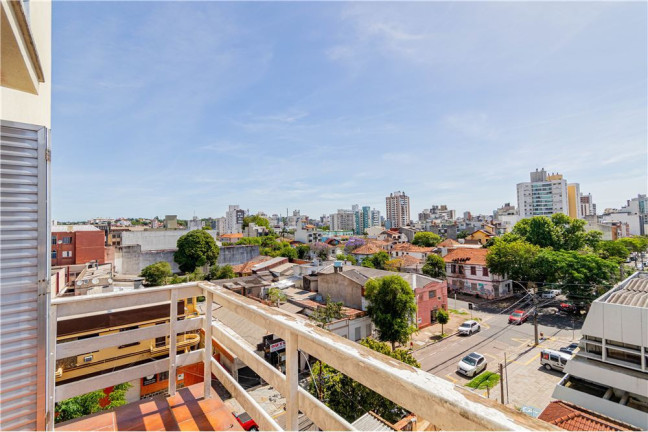 Imagem Imóvel com 3 Quartos à Venda, em Menino Deus - Porto Alegre Imagem Imóvel com 3 Quartos à Venda, em Menino Deus - Porto Alegre
