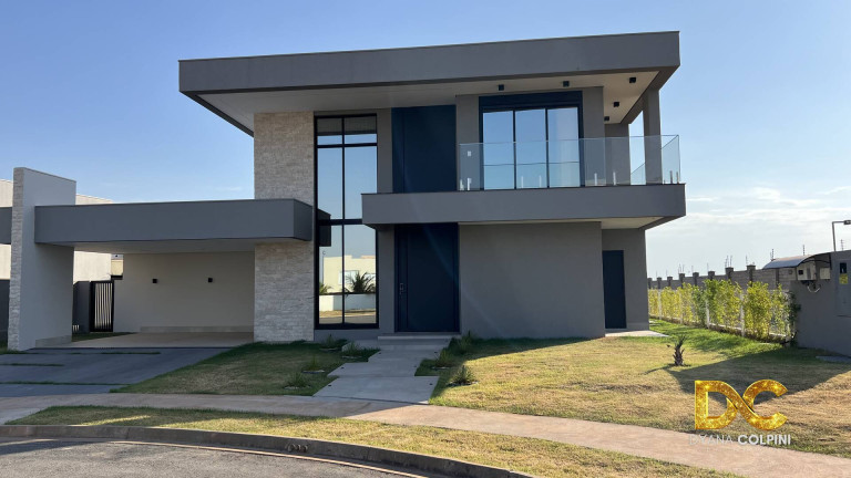 Imagem Casa de Condomínio com 4 Quartos à Venda, 330 m² em Petrópolis - Várzea Grande Imagem Casa de Condomínio com 4 Quartos à Venda, 330 m² em Petrópolis - Várzea Grande
