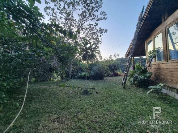 Imagem Casa com 4 Quartos à Venda, 300 m² em Albuquerque - Teresópolis