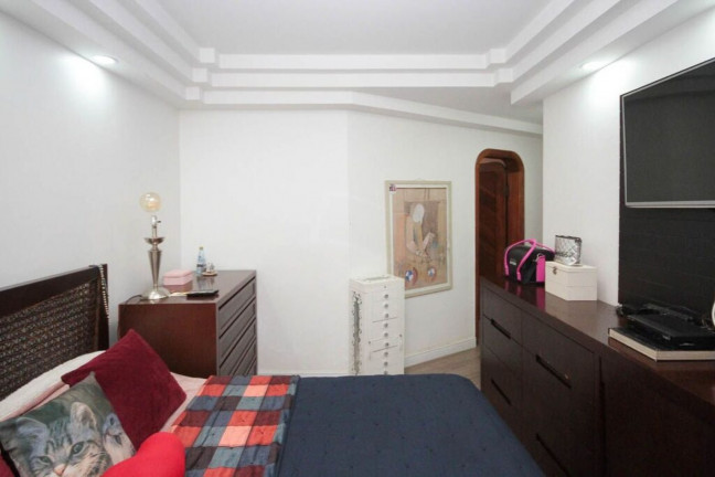 Imagem Imóvel com 3 Quartos à Venda, 470 m² em Jardim Avelino - São Paulo
