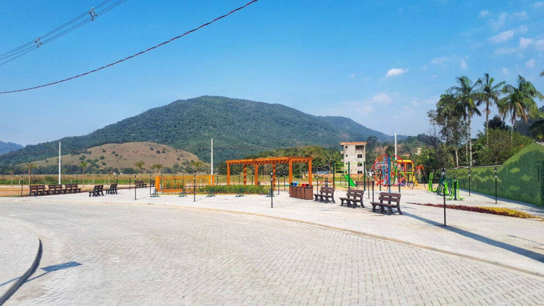 Imagem Terreno à Venda, 200 m² em Itapema