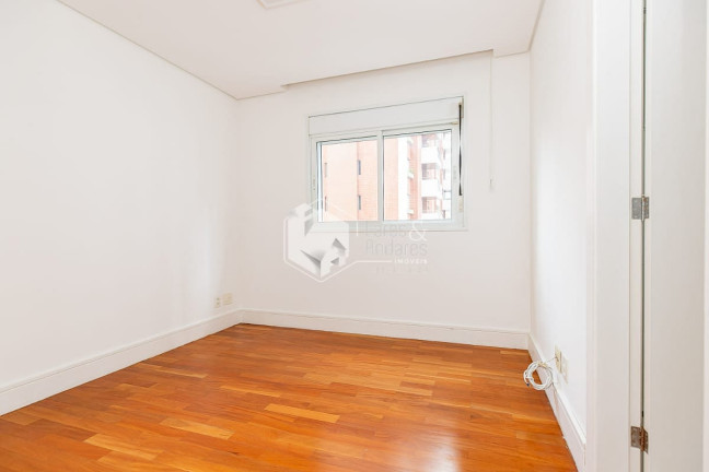 Imagem Apartamento com 3 Quartos à Venda, 158 m² em Moema - São Paulo Imagem Apartamento com 3 Quartos à Venda, 158 m² em Moema - São Paulo