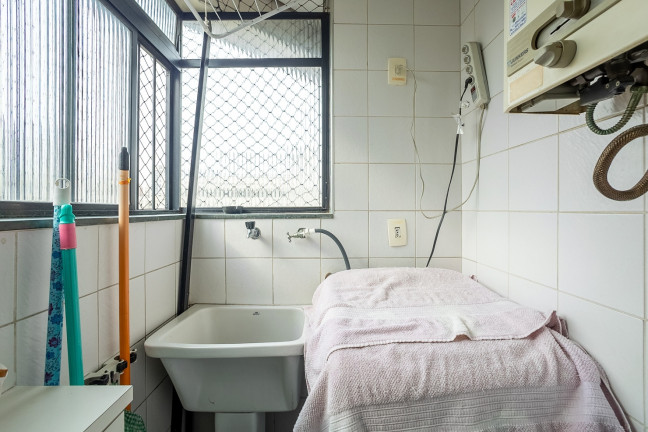 Imagem Apartamento com 2 Quartos à Venda, 56 m² em Moema - São Paulo Imagem Apartamento com 2 Quartos à Venda, 56 m² em Moema - São Paulo