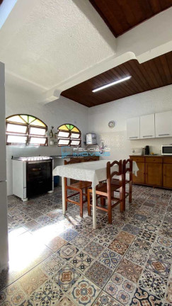 Imagem Sobrado com 5 Quartos à Venda, 200 m² em Canto Do Forte - Praia Grande