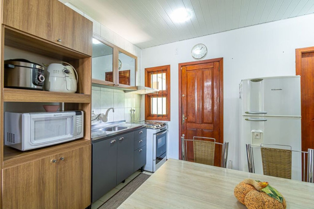 Imagem Casa com 2 Quartos à Venda, 41 m² em São José - Canoas