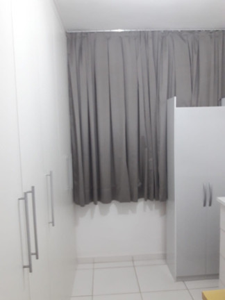 Imagem Apartamento com 2 Quartos à Venda,  em Bauru