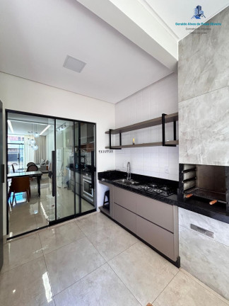 Imagem Casa com 3 Quartos à Venda, 172 m² em Santa Genoveva - Goiânia