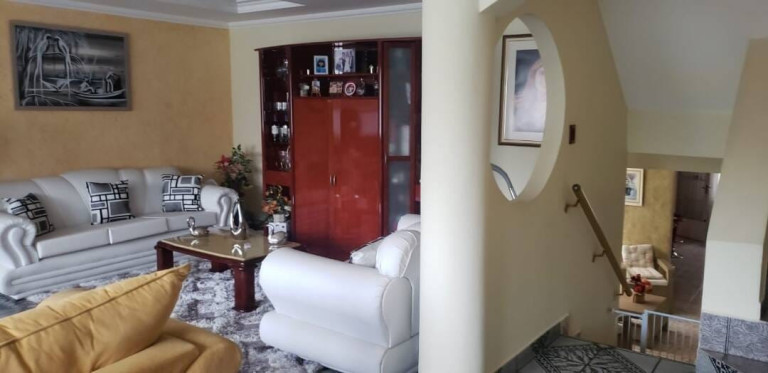 Imagem Sobrado com 3 Quartos à Venda, 320 m² em Santa Maria - São Caetano Do Sul