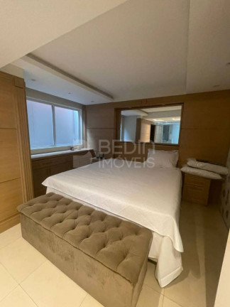 Imagem Apartamento com 3 Quartos à Venda, 450 m² em Centro - Balneário Camboriú Imagem Apartamento com 3 Quartos à Venda, 450 m² em Centro - Balneário Camboriú