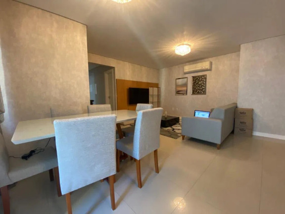 Imagem Apartamento com 3 Quartos à Venda, 110 m² em Meia Praia - Itapema