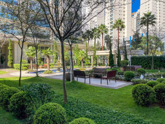 Imagem Apartamento com 3 Quartos à Venda, 235 m² em Vila Nova Conceição - São Paulo Imagem Apartamento com 3 Quartos à Venda, 235 m² em Vila Nova Conceição - São Paulo
