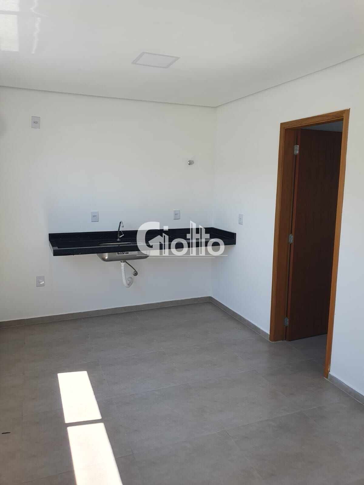 Imagem Casa de Condomínio com 2 Quartos à Venda, 67 m² em Vila São Paulo - Mogi Das Cruzes