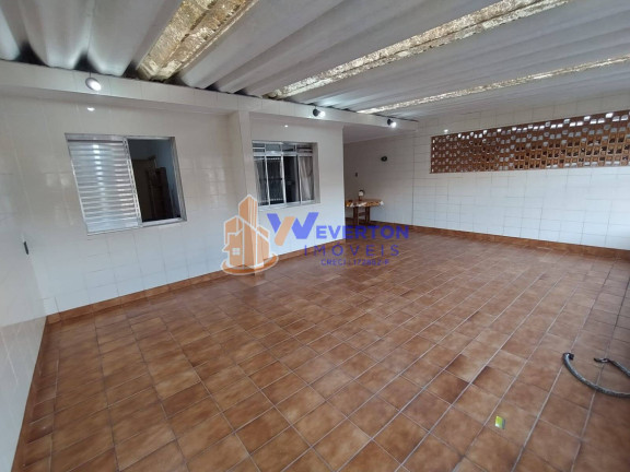 Casa com 3 Quartos à Venda, 142 m² em Centro - Mongaguá
