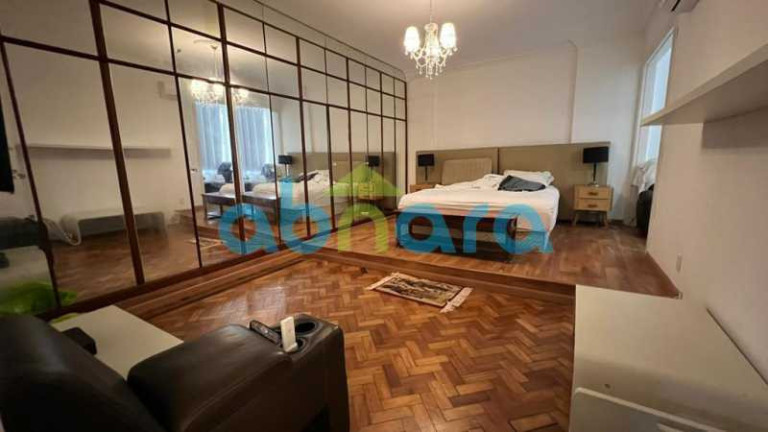 Imagem Apartamento com 4 Quartos à Venda, 285 m² em Copacabana - Rio De Janeiro Imagem Apartamento com 4 Quartos à Venda, 285 m² em Copacabana - Rio De Janeiro