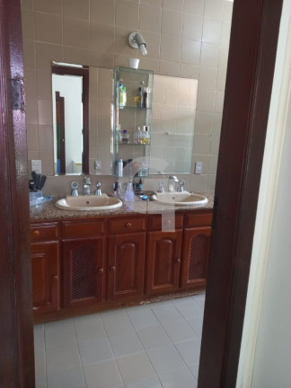 Imagem Casa com 3 Quartos à Venda, 265 m² em Itaigara - Salvador
