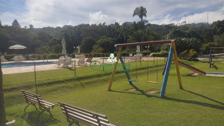 Imagem Casa com 5 Quartos à Venda, 580 m² em Centro - Jambeiro