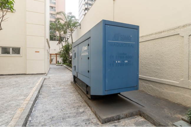 Imagem Imóvel com 3 Quartos à Venda, 126 m² em Moema - São Paulo