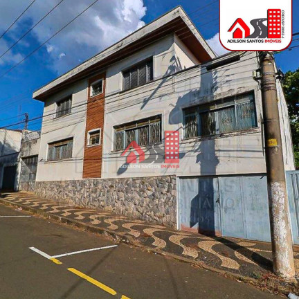 Imagem Sobrado com 4 Quartos à Venda, 261 m² em Centro - Pirassununga Imagem Sobrado com 4 Quartos à Venda, 261 m² em Centro - Pirassununga