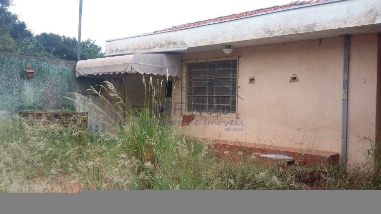 Imagem Casa com 2 Quartos à Venda, 284 m² em Centro - Pirassununga