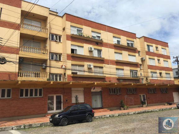 Apartamento com 3 Quartos à Venda, 45 m² em Centro - Pelotas