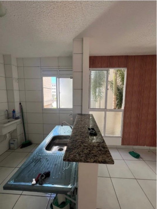 Imagem Apartamento com 2 Quartos à Venda, 45 m² em Estrada Do Coco - Camaçari Imagem Apartamento com 2 Quartos à Venda, 45 m² em Estrada Do Coco - Camaçari