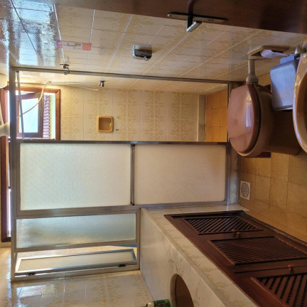Imagem Casa de Condomínio com 5 Quartos à Venda, 175 m²