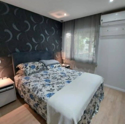 Imagem Casa com 3 Quartos à Venda, 130 m² em Centro - Camboriú Imagem Casa com 3 Quartos à Venda, 130 m² em Centro - Camboriú