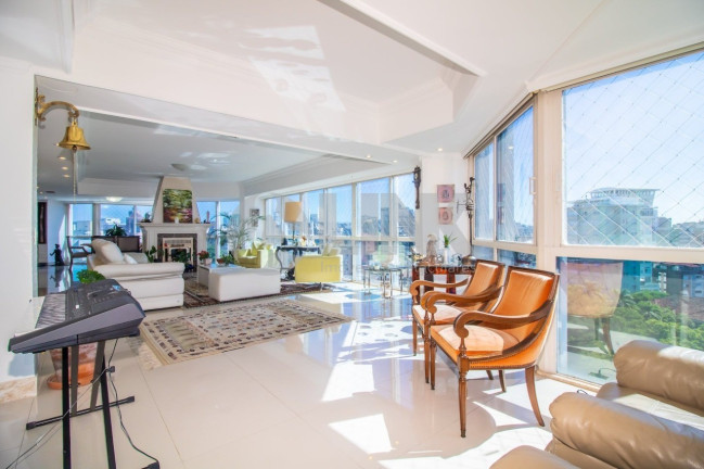 Imagem Imóvel com 4 Quartos à Venda, 412 m² em Moinhos De Vento - Porto Alegre