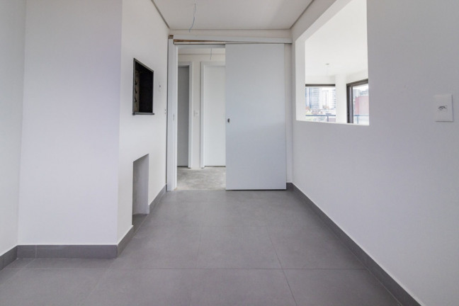 Imagem Imóvel com 1 Quarto à Venda, 76 m² em Rio Branco - Porto Alegre Imagem Imóvel com 1 Quarto à Venda, 76 m² em Rio Branco - Porto Alegre