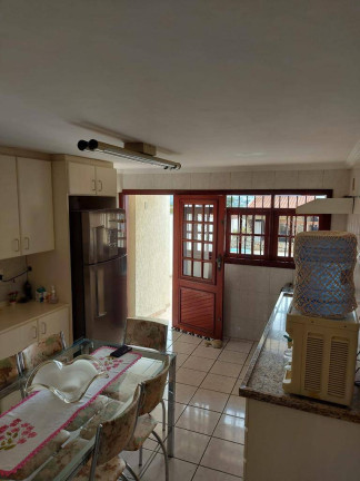 Imagem Casa com 3 Quartos à Venda, 250 m² em Vila Progresso - Jundiaí