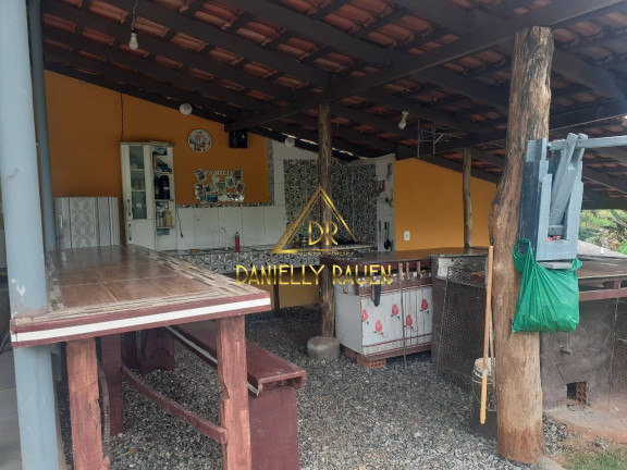 Imagem Casa com 2 Quartos à Venda, em Joinville Imagem Casa com 2 Quartos à Venda, em Joinville