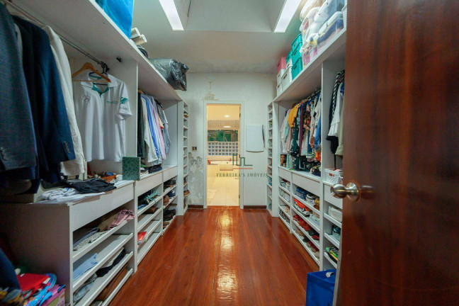 Imagem Casa com 4 Quartos à Venda, 350 m² em Itacoatiara - Niterói Imagem Casa com 4 Quartos à Venda, 350 m² em Itacoatiara - Niterói