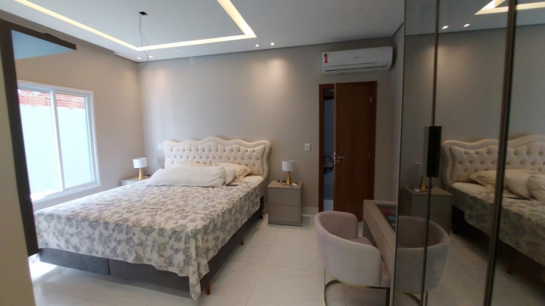 Imagem Casa com 3 Quartos à Venda, 176 m² em Condomínio Belvedere Ii - Cuiabá