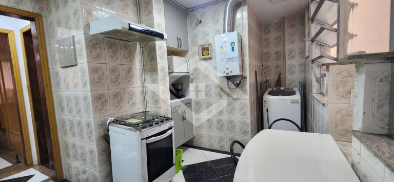 Imagem Apartamento com 2 Quartos à Venda, 80 m² em Copacabana - Rio De Janeiro
