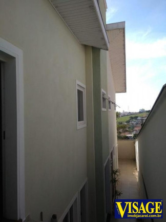 Imagem Casa com 4 Quartos à Venda, em Jd. Coleginho - Jacareí Imagem Casa com 4 Quartos à Venda, em Jd. Coleginho - Jacareí