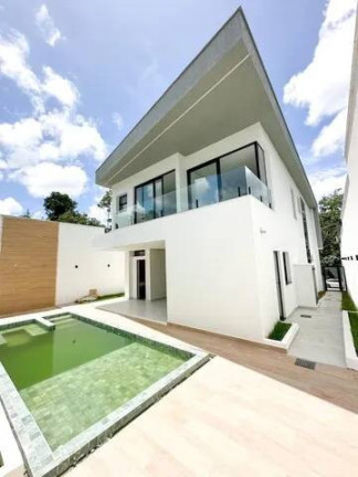 Imagem Casa com 5 Quartos à Venda, 363 m² em Ponta Negra - Manaus Imagem Casa com 5 Quartos à Venda, 363 m² em Ponta Negra - Manaus