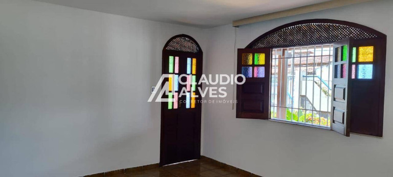 Imagem Casa com 3 Quartos à Venda, 200 m² em Queimadinha - Feira De Santana