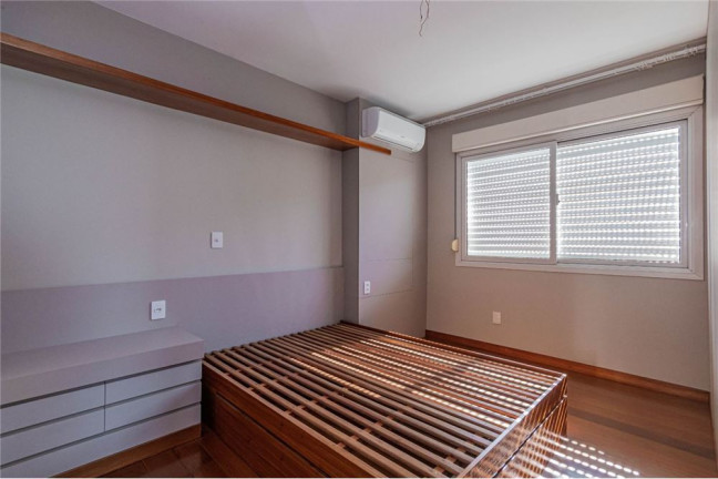 Imagem Apartamento com 2 Quartos à Venda, 87 m² em Centro Histórico - Porto Alegre