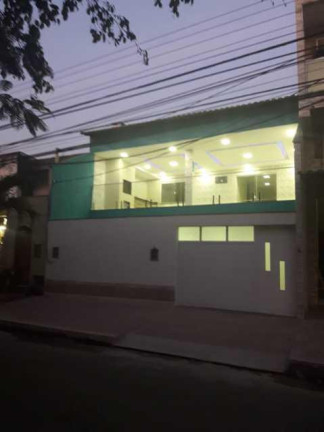 Imagem Casa com 4 Quartos à Venda, em Campo Grande - Rio De Janeiro Imagem Casa com 4 Quartos à Venda, em Campo Grande - Rio De Janeiro