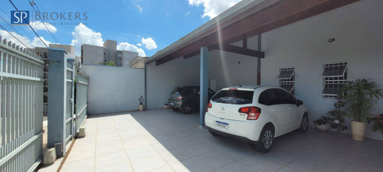 Imagem Casa com 3 Quartos à Venda, 225 m² em Nova Era - Valinhos Imagem Casa com 3 Quartos à Venda, 225 m² em Nova Era - Valinhos