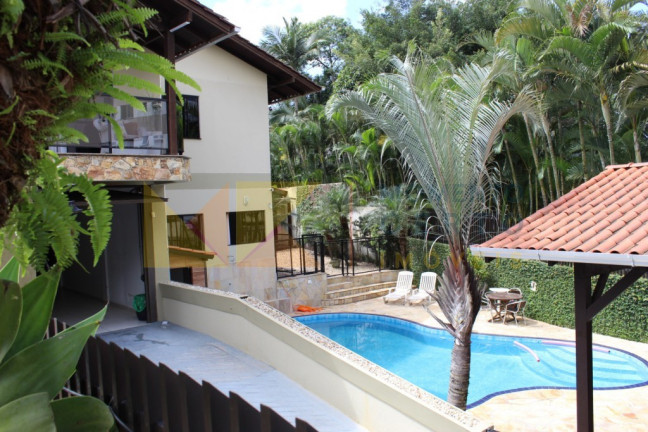 Casa com 3 Quartos à Venda, 458 m² em Vila Nova - Blumenau