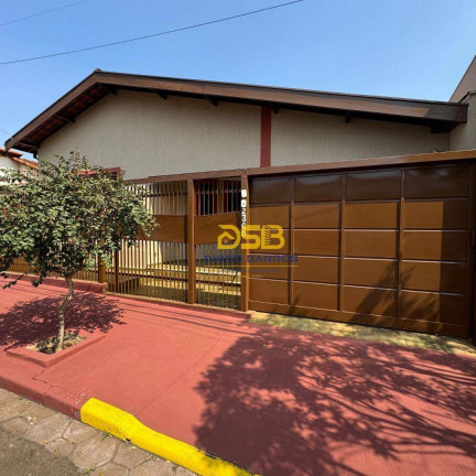 Casa com 3 Quartos à Venda, 153 m² em Aeroporto - Barretos