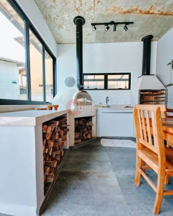 Imagem Casa com 3 Quartos à Venda, 216 m² em Foguete - Cabo Frio Imagem Casa com 3 Quartos à Venda, 216 m² em Foguete - Cabo Frio
