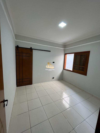 Imagem Casa com 3 Quartos à Venda, 123 m² em Maracanã - Praia Grande Imagem Casa com 3 Quartos à Venda, 123 m² em Maracanã - Praia Grande