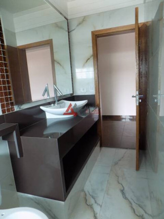 Imagem Sobrado com 3 Quartos à Venda, em Pirituba - São Paulo Imagem Sobrado com 3 Quartos à Venda, em Pirituba - São Paulo