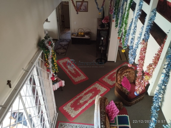 Imagem Casa com 4 Quartos à Venda, 319 m² em São Francisco - Curitiba Imagem Casa com 4 Quartos à Venda, 319 m² em São Francisco - Curitiba