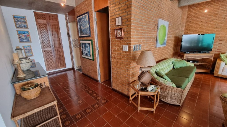 Imagem Cobertura com 3 Quartos à Venda, 300 m² em Pitangueiras - Guarujá Imagem Cobertura com 3 Quartos à Venda, 300 m² em Pitangueiras - Guarujá