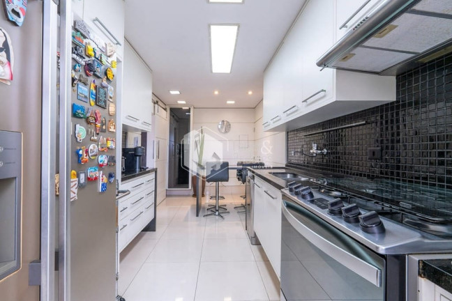 Imagem Apartamento com 4 Quartos à Venda, 155 m² em Santo Amaro - São Paulo