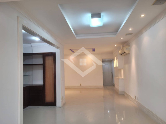 Imagem Apartamento com 3 Quartos à Venda, 130 m² em Barra Da Tijuca - Rio De Janeiro